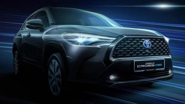 Toyota Corolla Cross Hybrid 2021 chính thức nhận đơn đặt hàng, giá từ 738 triệu đồng