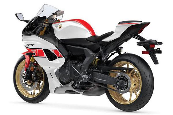 Top 10 mẫu mô tô Yamaha đời 2022 ấn tượng nhất