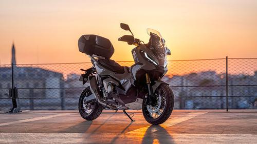 Những thông tin về mẫu xe Honda X-ADV 2021