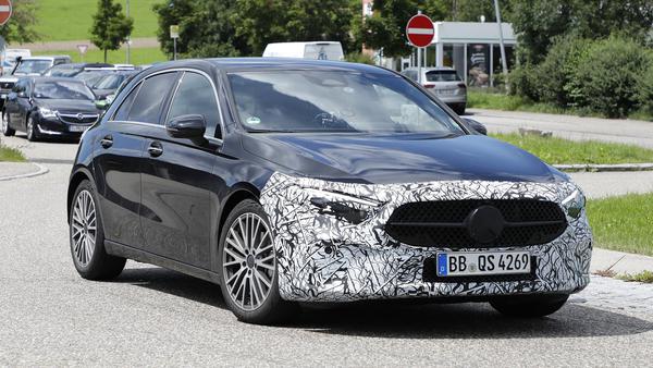 Mercedes-Benz A-Class facelift đời 2022 bị bắt gặp chạy thử nghiệm