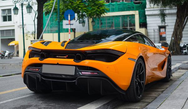 Soi McLaren 720S bản độ TopCar tiền tỷ đầu tiên tại Việt Nam