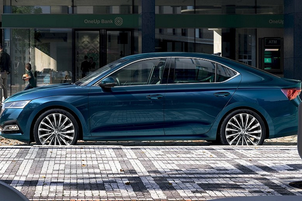 Cận cảnh sedan Skoda Octavia sắp mở bán tại Việt Nam