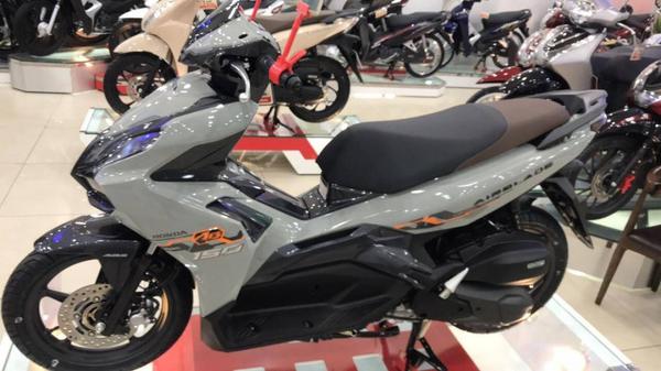 Honda Air Blade phiên bản giới hạn đã có mặt tại đại lý, giá bán lẻ ngang giá đề xuất