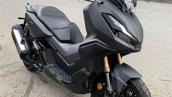 Xe ga địa hình Honda ADV 350 xuất hiện tại Việt Nam