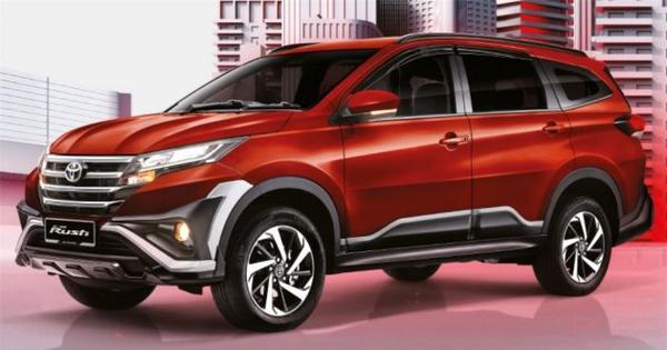 Toyota Rush bổ sung thêm màu sơn đỏ nổi bật với giá bán không đổi