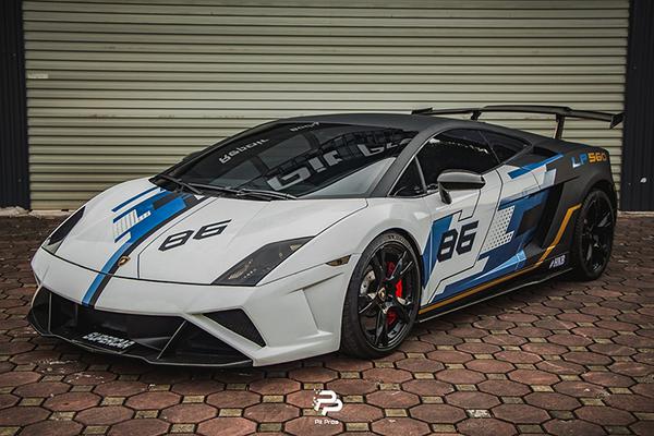 Lamborghini Gallardo LP560-4 độ gói Squadra Corse tái xuất với vẻ ngoài khác lạ