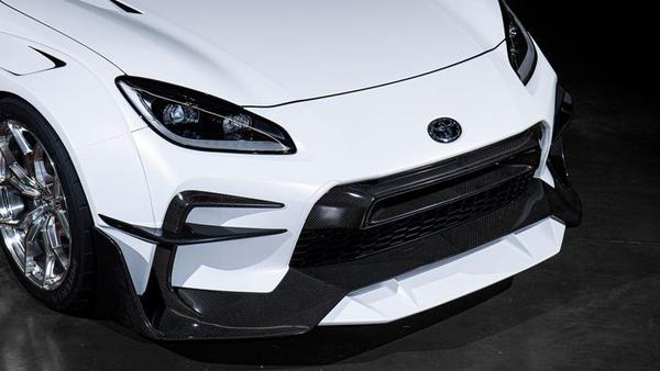 Toyota GR 86 "biến hình" thành xe đua hầm hố với gói độ từ Gazoo Racing