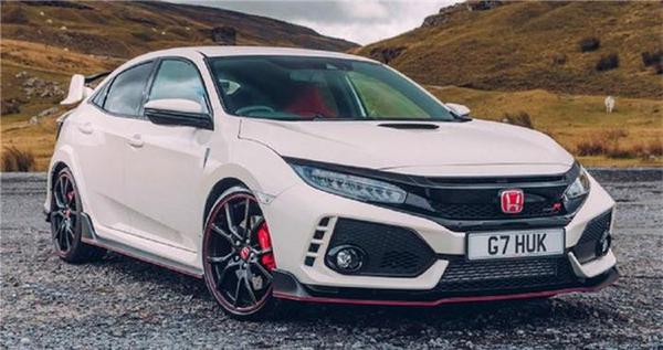 Top 5 xe thể thao được bình chọn có ngoại hình kém sang