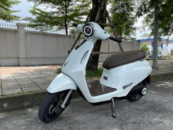 Rò rỉ hình ảnh về xe máy điện VinFast Evo 200, đi được 200km/ lần sạc