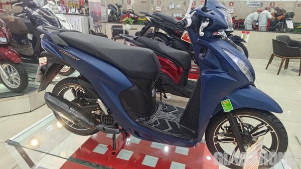 Giá xe máy Vision tháng 4 có xu hướng giảm mạnh