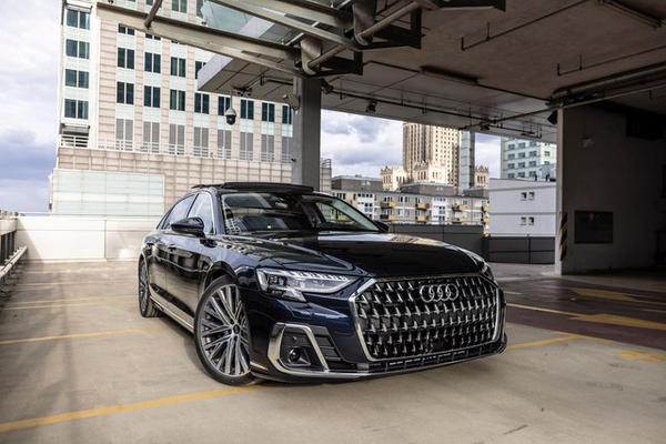 Audi A8L 2022 xác nhận thời gian ra mắt tại Việt Nam, nhiều trang bị hiện đại "đấu" S-Class