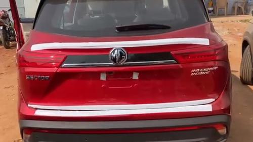 MG Hector Plus biến thể bảy chỗ được phát hiện tại các đại lý trước thềm ra mắt chính thức