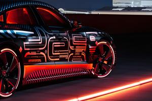 Audi E-tron GT 2021 tăng tốc lên 60 dặm chỉ trong 3,5 giây