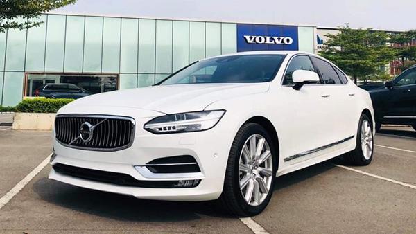 Vovlo triệu hồi hơn 85.000 xe do lỗi bơm nhiên liệu dẫn đến cháy nổ