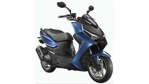Kymco KRV sở hữu thiết kế Maxi-Scooter khá lớn
