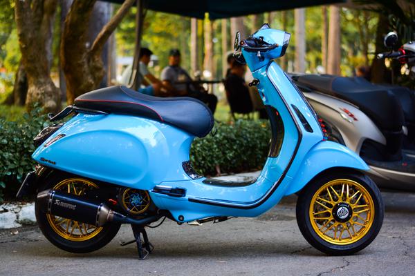 Ngắm Vespa Sprint với gói độ hơn 300 triệu đồng