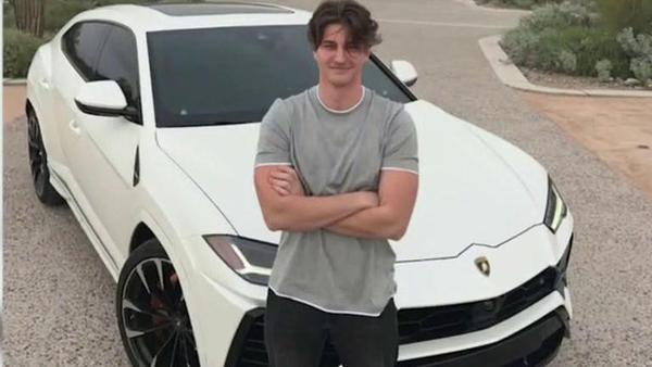 Youtube 20 tuổi nhận phản ứng vì phát ngôn nếu chưa mua nổi Lamborghini thì quá kém cỏi