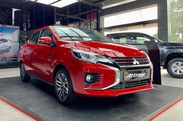 Hyundai Accent bất ngờ giảm giá mạnh trong tháng 12/2023, quyết đối đầu với Toyota Vios