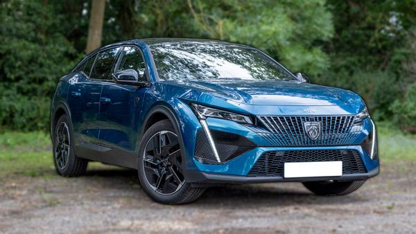 Rò rỉ thông số, trang bị Peugeot 408 sắp bán tại Việt Nam, bản full nhiều trang bị khủng hơn CX-5 và CR-V