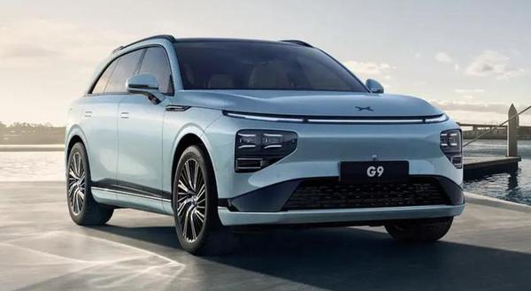 SUV điện Xpeng G9 gây chú ý với khả năng sạc 5 phút đi được 200km