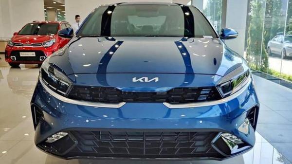 Giá lăn bánh Kia K3 tháng 01/2022