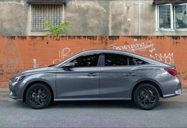 MG5 bản tiêu chuẩn STD sắp bán tại Việt Nam với giá chỉ tầm 500 triệu đồng