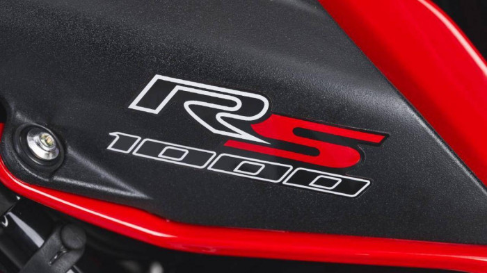 Chiêm ngưỡng mô tô thể thao MV Agusta Brutale 1000RS 2021 mới ra mắt