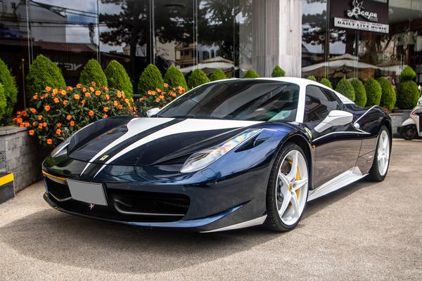 Chiêm ngưỡng Ferrari 458 Spider với màu ngoại thất độc đáo tại TP.HCM