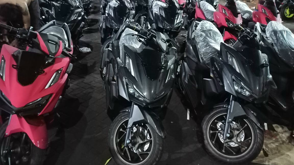 Giá bán của Honda Vario 160 dần "hạ nhiệt", chỉ từ 65 triệu đồng