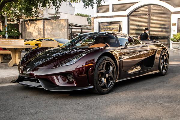 Chiêm ngưỡng Koenigsegg Regera trị giá 200 tỷ đồng tại Việt Nam