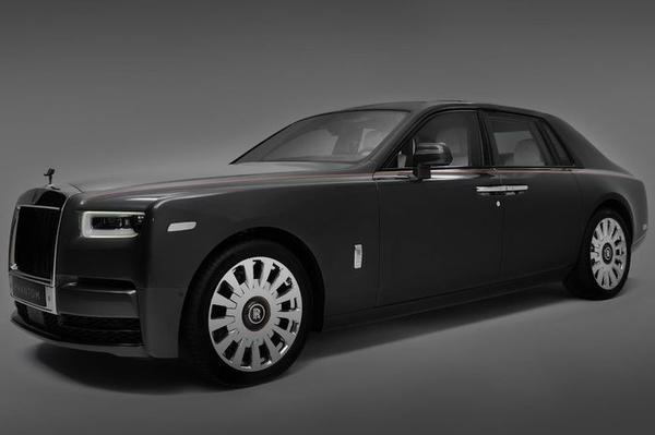 Chi tiết Rolls-Royce Phantom phiên bản carbon độc nhất thế giới