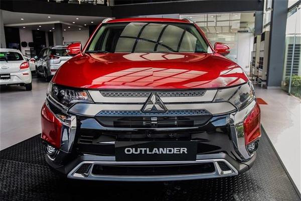 TOP 4 mẫu SUV dẫn động 2 cầu giá thấp nhất tại Việt Nam