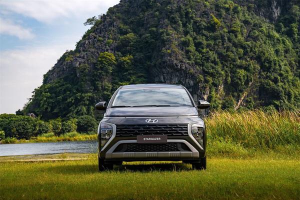Hyundai Stargazer "thủng đáy" tại Việt Nam,giảm gần 140 triệu đồng tại đại lý,quyết tăng sức cạnh tranh với Mitsubishi Xpander