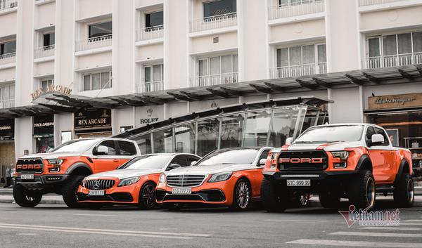 Mãn nhãn với dàn ô tô mang biển ngũ quý từ 1 đến 9 quy tụ ở TP.HCM