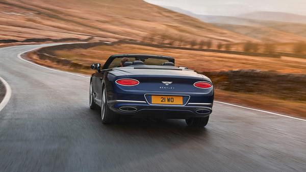 Bentley Continental GT Speed Convertible mới chính thức ra mắt