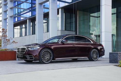 Mercedes-Benz S-Class thế hệ mới ra mắt tại Australia với 2 phiên bản cao cấp