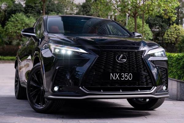Lexus NX350 bị triệu hồi tại Việt Nam do lỗi phanh đỗ