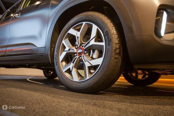 Kia Seltos X-Line Edition cao cấp ra mắt với 2 tùy chọn động cơ