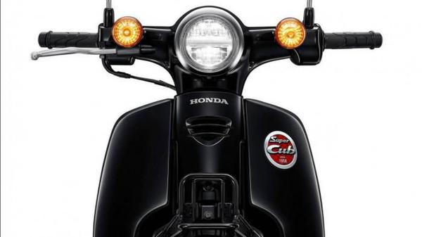 Honda Super Cub 2022 ra mắt tại Thái Lan với dàn trang bị hiện đại