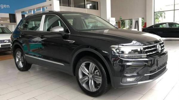 Giá lăn bánh Volkswagen Tiguan tháng 01/2022