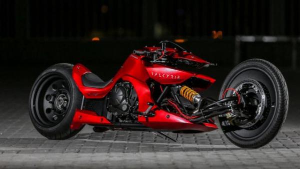 Valkyrie Kenstomoto sở hữu diện mạo vô cùng lạ mắt và hầm hố