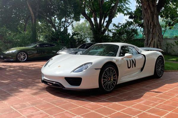 Doanh nhân Đặng Lê Nguyên Vũ "rước" Porsche 918 Spyder với giá khoảng 60 tỷ đồng
