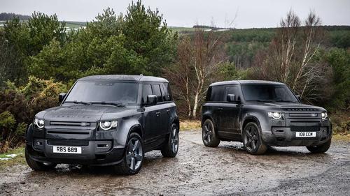 Land Rover Defender 2022 được trang bị động cơ V8 với sức mạnh lên đến 518 mã lực