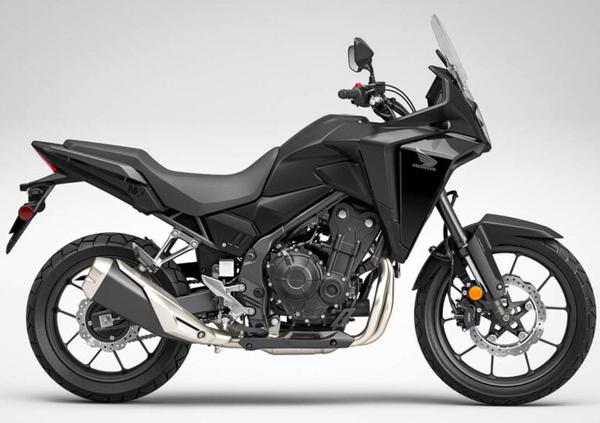 Honda công bố thông số kỹ thuật và giá bán của Adventure NX500