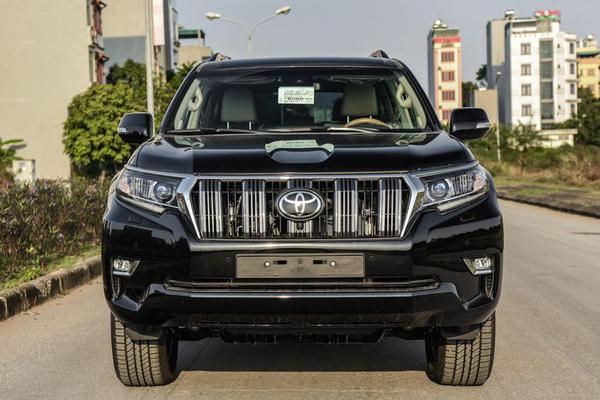 Toyota Land Cruiser Prado 2021 giá hơn 2,5 tỷ đồng có gì đặc biệt ?