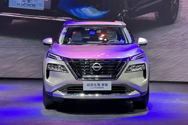 Chi tiết Nissan X-Trail e-Power 2023: Đối thủ xứng tầm của Honda CR-V, giá chỉ từ 624 triệu đồng