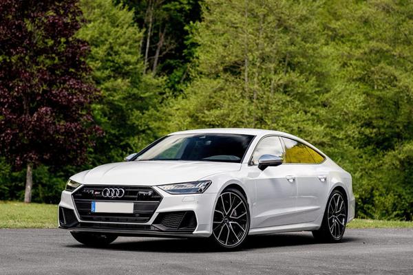 Nhiều xe Audi tại Việt Nam liên tiếp bị triệu hồi vì dính lỗi