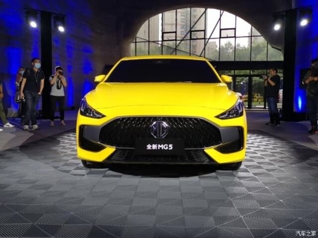 Cận cảnh chi tiết nội ngoại thất Mg5 2022 sắp về VN