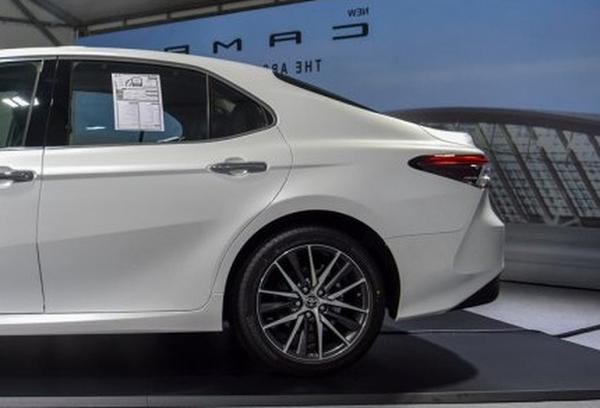 Xem trước Toyota Camry 2022 ra mắt tại Thái Lan, dự kiến sẽ sớm về Việt Nam