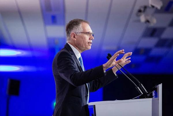 Khủng hoảng chip bán dẫn toàn cầu có thể kéo dài đến năm 2022